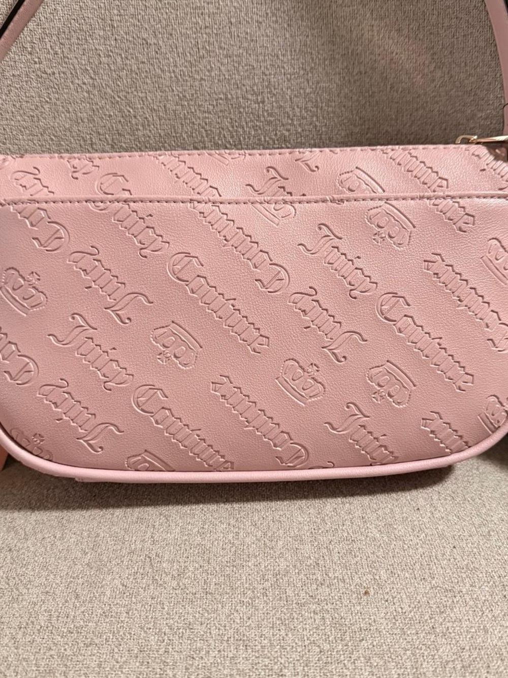 Juicy Couture A Little Crush shoulder bag with a gold chain charm - Picture 7 of 17